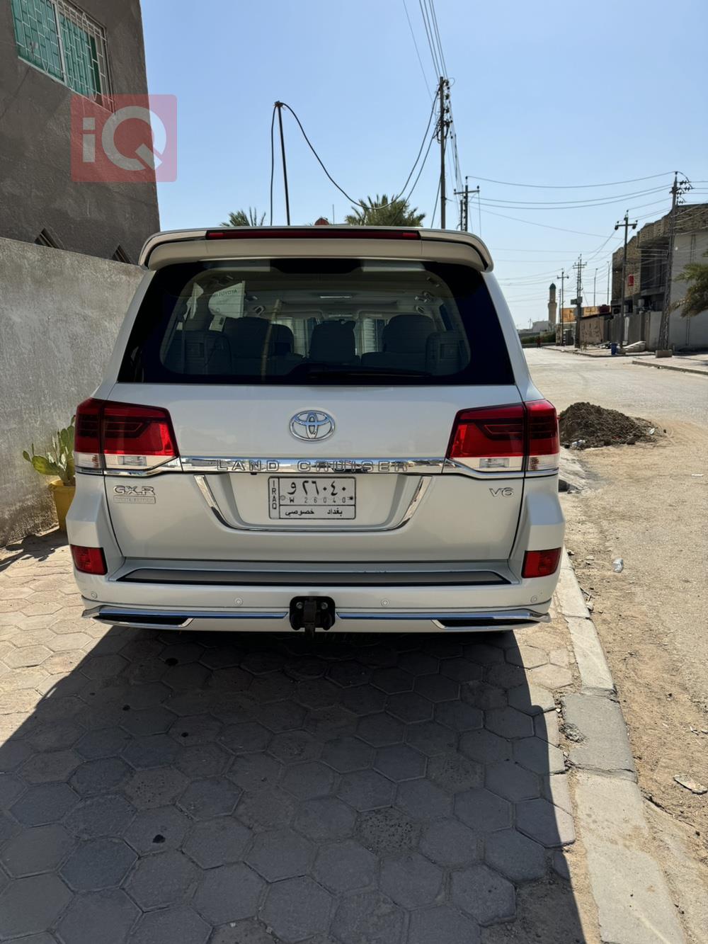تۆیۆتا لاند کروزەر
